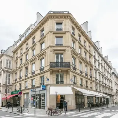 WS Louvre - Richelieu