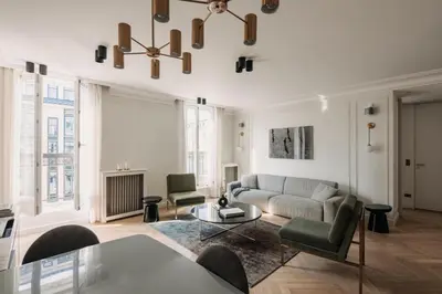 Coin salon dans l'établissement HIGHSTAY - Luxury Serviced Apartments - Rue de Rivoli