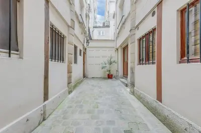 Plan de l'établissement Unit 015 Notre Dame (Ursins n°2)