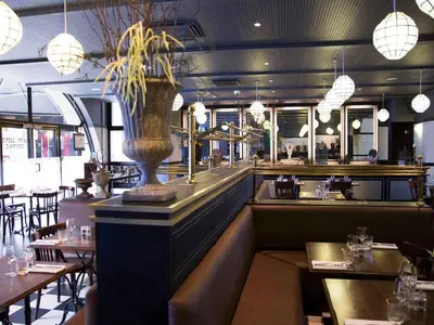 Restaurant ou autre lieu de restauration dans l'établissement Ibis Paris Tour Eiffel Cambronne 15ème
