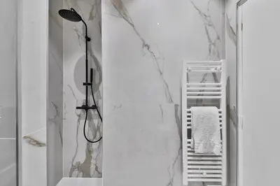 Salle de bains dans l'établissement 98 - Urban Arts et Métiers