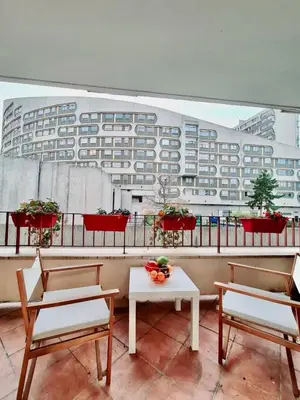 Balcon ou terrasse dans l'établissement Cosy Appart Hotel Boulogne -Paris