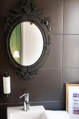 Salle de bains dans l'établissement Hôtel Petit Saint-Honoré