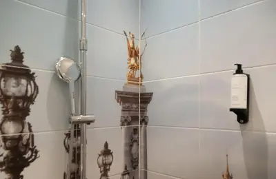 Salle de bains dans l'établissement Hôtel Petit Saint-Honoré