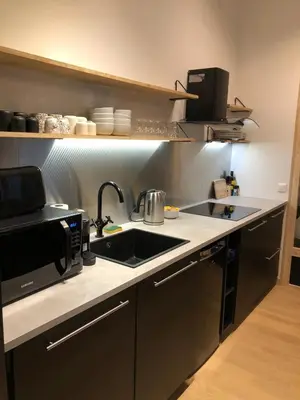 Cuisine ou kitchenette dans l'établissement NEW Loft Apartment in the Heart of Paris - An Ecoloflat
