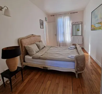 Plan de l'établissement Appartement SAINTE ELISABETH - République