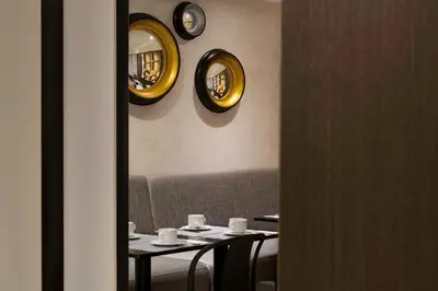 Coin salon dans l'établissement Hotel Paris Italie