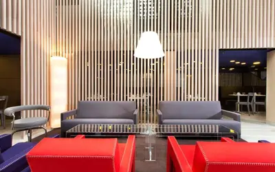 Coin salon dans l'établissement Libertel Gare de L'Est Francais