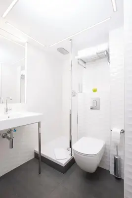 Salle de bains dans l'établissement Hôtel ICÔNE