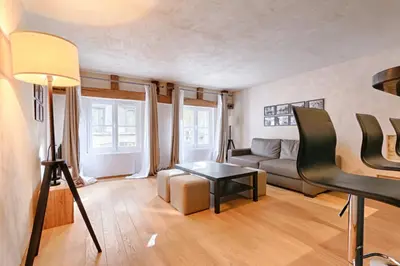 Coin salon dans l'établissement Luxurious & Design Flat 2BR/8P- Boulevard Saint Germain
