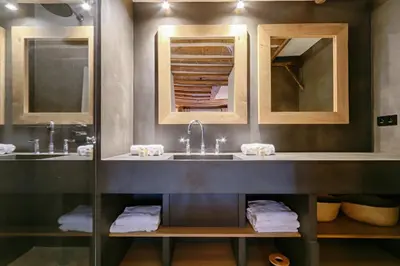 Salle de bains dans l'établissement Outstanding Luxury Flat 4P-Boulevard Saint Germain