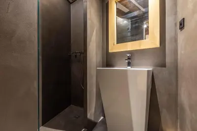 Salle de bains dans l'établissement Outstanding Luxury Flat 4P-Boulevard Saint Germain
