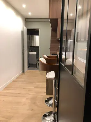 Plan de l'établissement Studio design proche Champs-Elysées