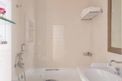 Salle de bains dans l'établissement Le 123 Elysees - Astotel