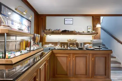 Cuisine ou kitchenette dans l'établissement Apollinaire