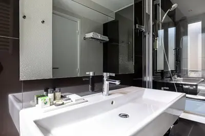 Salle de bains dans l'établissement Hôtel Diva Opera