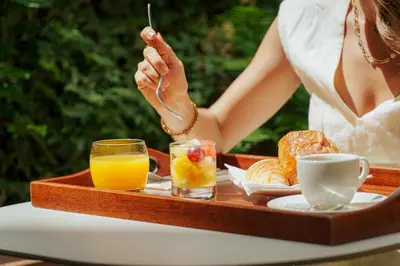 Nourriture dans l'hôtel ou à proximité