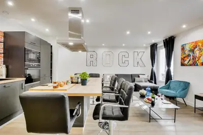 Coin salon dans l'établissement BASTILLE/LE MARAIS-LUXURIOUS 3 rooms flat
