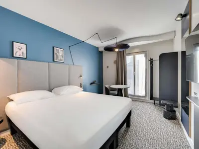 Un ou plusieurs lits dans un hébergement de l'établissement ibis Paris Père Lachaise