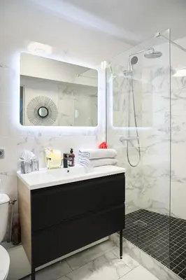 Salle de bains dans l'établissement Beautiful modern fully furnished studio