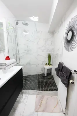 Salle de bains dans l'établissement Beautiful modern fully furnished studio