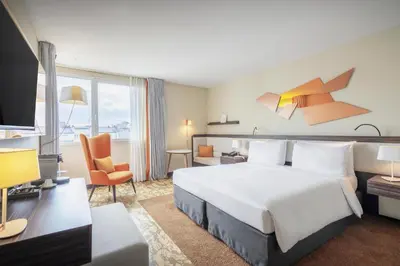 Un ou plusieurs lits dans un hébergement de l'établissement DoubleTree by Hilton Paris Boulogne
