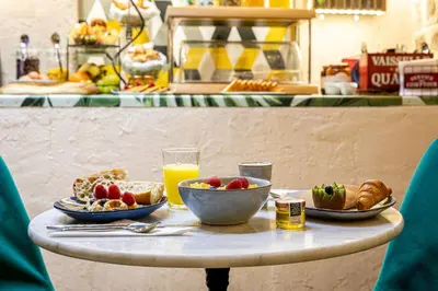 Nourriture dans l'hôtel ou à proximité