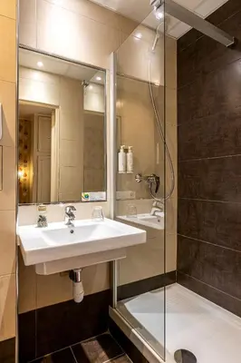Salle de bains dans l'établissement Hotel Romance Malesherbes by Patrick Hayat