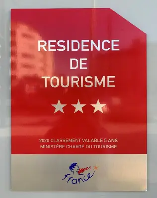 Certificat, récompense, panneau ou autre document affiché dans l'établissement Break & Home Paris Italie Porte de Choisy Appart'Hôtel