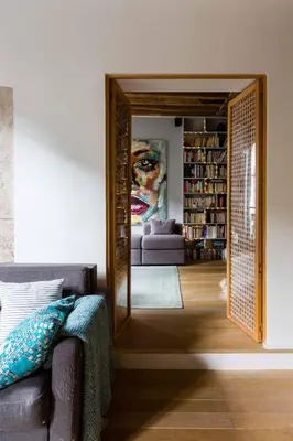 Coin salon dans l'établissement Veeve - Artistic Excellence in the Marais