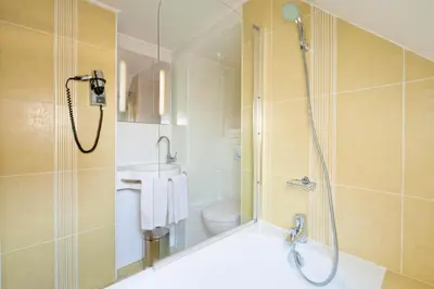 Salle de bains dans l'établissement Berkeley