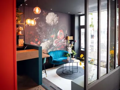 Coin salon dans l'établissement Ibis Styles Paris Batignolles