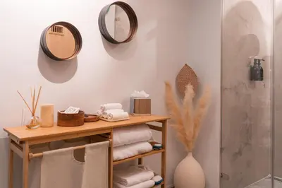 Salle de bains dans l'établissement Hôtel Artus