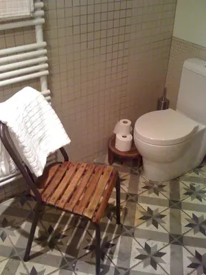 Salle de bains dans l'établissement Chambre d'Hôtes Annelets