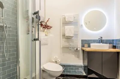 Salle de bains dans l'établissement Appartement Panthéon - Feuillantines