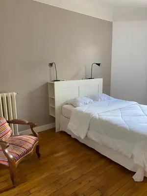 Un ou plusieurs lits dans un hébergement de l'établissement GuestReady - Amazing 2BR Flat near Passy Village