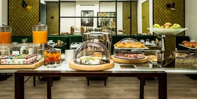 Nourriture dans l'hôtel ou à proximité
