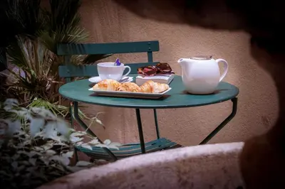 Nourriture dans l'hôtel ou à proximité