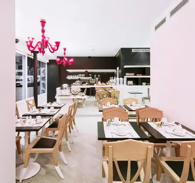 Restaurant ou autre lieu de restauration dans l'établissement Best Western Premier Faubourg 88