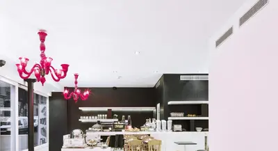 Cuisine ou kitchenette dans l'établissement Best Western Premier Faubourg 88