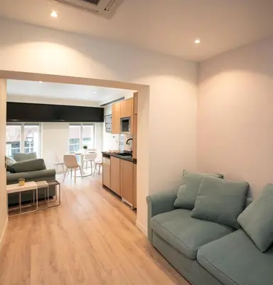 Coin salon dans l'établissement Apart 2 Opera New 2-3 Rooms for 4 guests