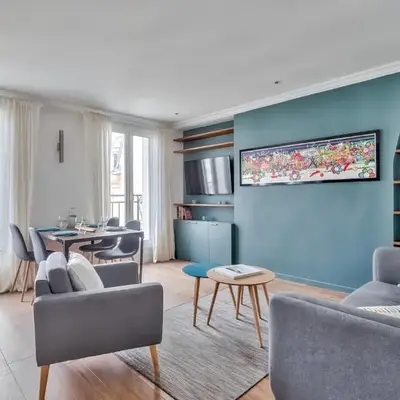 Splendid 3 bdrs Flat in a Prime Location of Paris