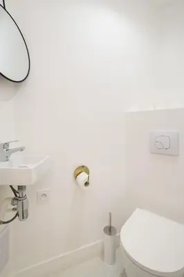 Salle de bains dans l'établissement Habitat Parisien - 1BR-1BA - Bourse Montorgueil