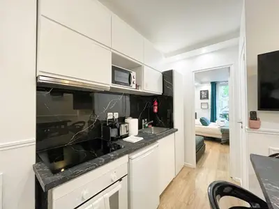 Cuisine ou kitchenette dans l'établissement 112 - Urban Atelier Saint Michel