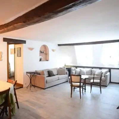 Typical Marais 3 bedroom - Beaubourg