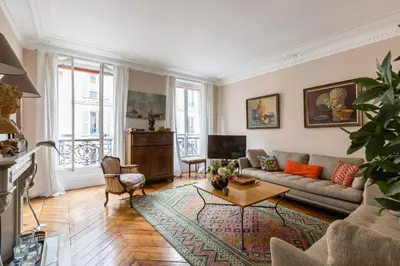 Coin salon dans l'établissement Veeve - Muted Beauty in Batignolles