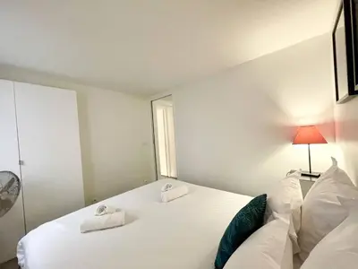 Un ou plusieurs lits dans un hébergement de l'établissement 202419 - Elegant apartment for 6 people in the Montorgueil area