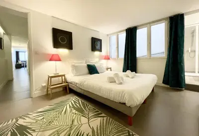 Un ou plusieurs lits dans un hébergement de l'établissement 202419 - Elegant apartment for 6 people in the Montorgueil area