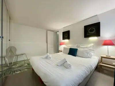 Un ou plusieurs lits dans un hébergement de l'établissement 202419 - Elegant apartment for 6 people in the Montorgueil area