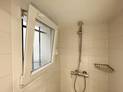 Salle de bains dans l'établissement 202419 - Elegant apartment for 6 people in the Montorgueil area